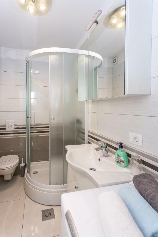 Urban Luxury Suites Juricevic ดูเช ภายนอก รูปภาพ